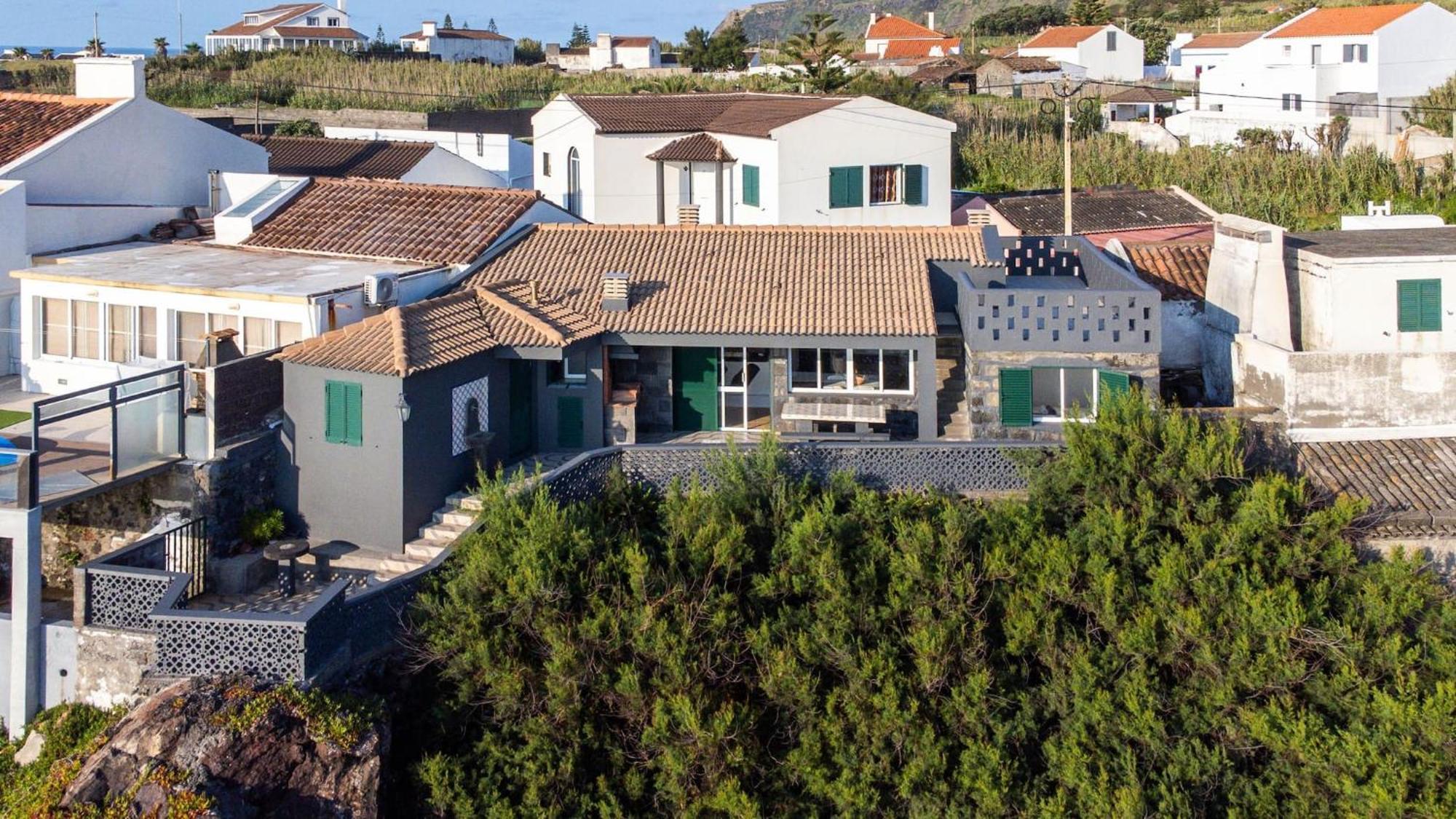 Mosteiros Natural Pool House Exteriör bild