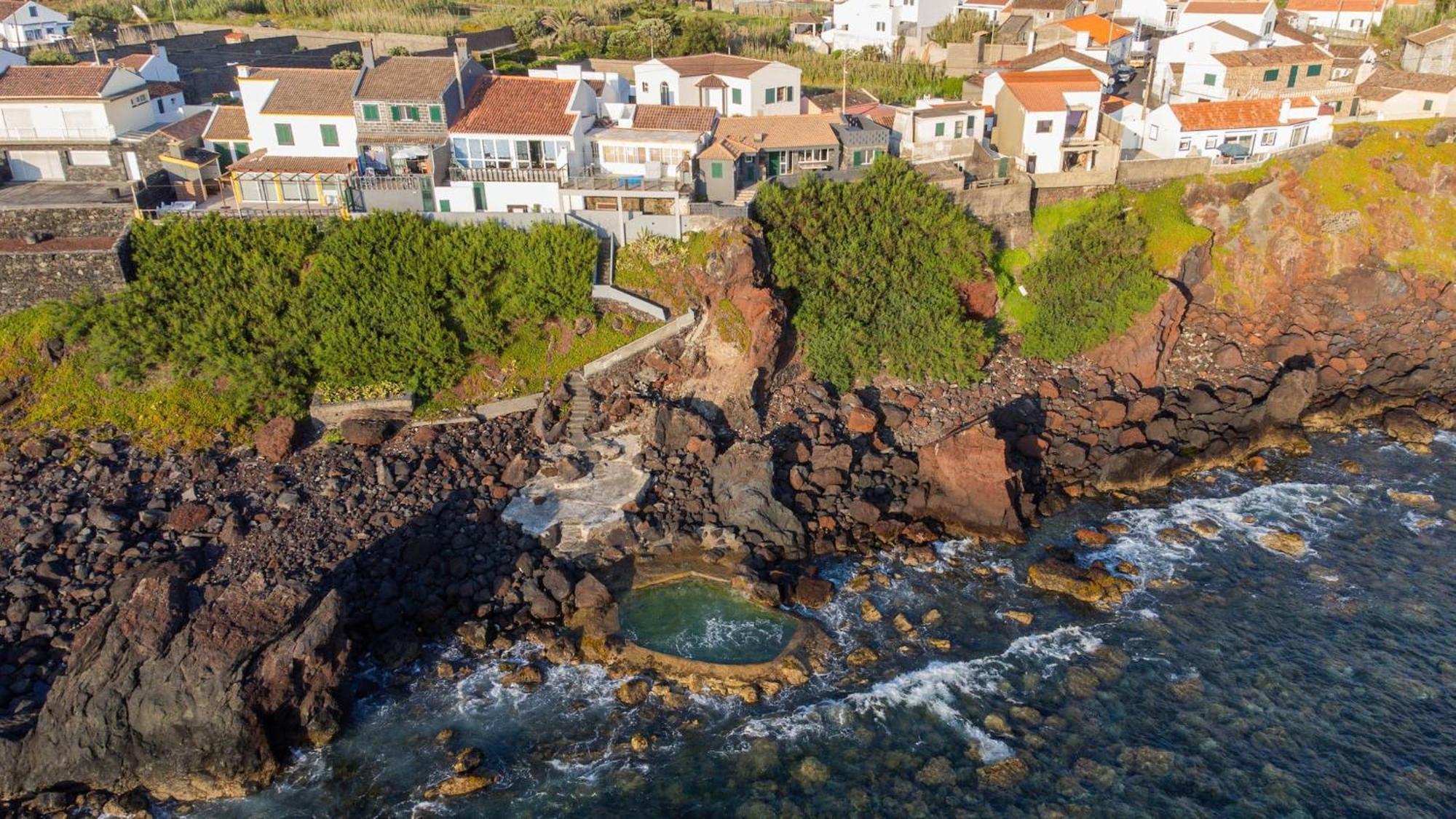 Mosteiros Natural Pool House Exteriör bild